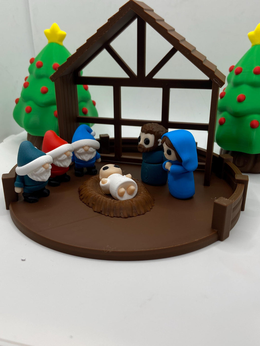 3D Printed – Mini Christmas Nativity Scene with Stable, Holy Family, & Animals