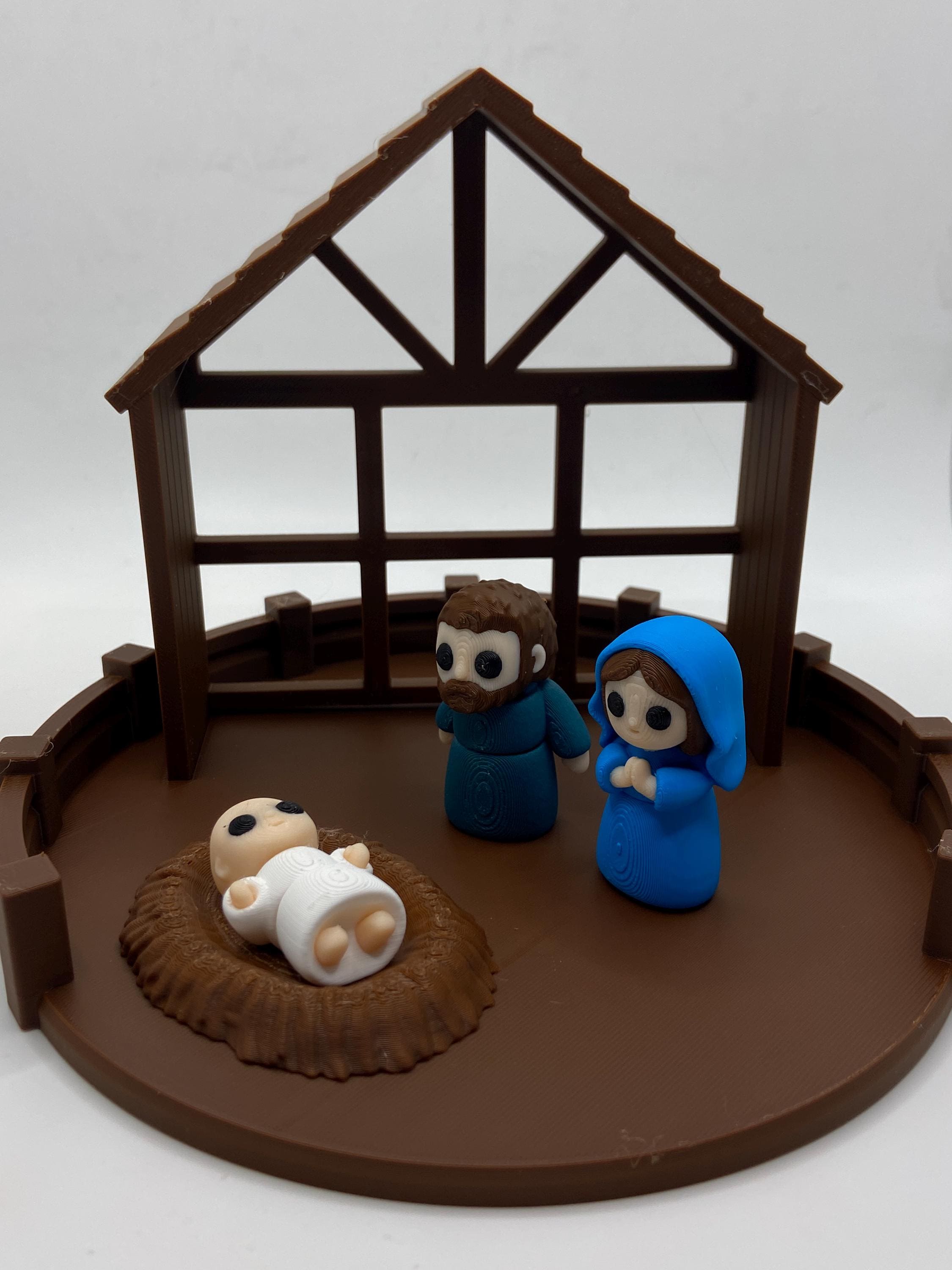 3D Printed – Mini Christmas Nativity Scene with Stable, Holy Family, & Animals