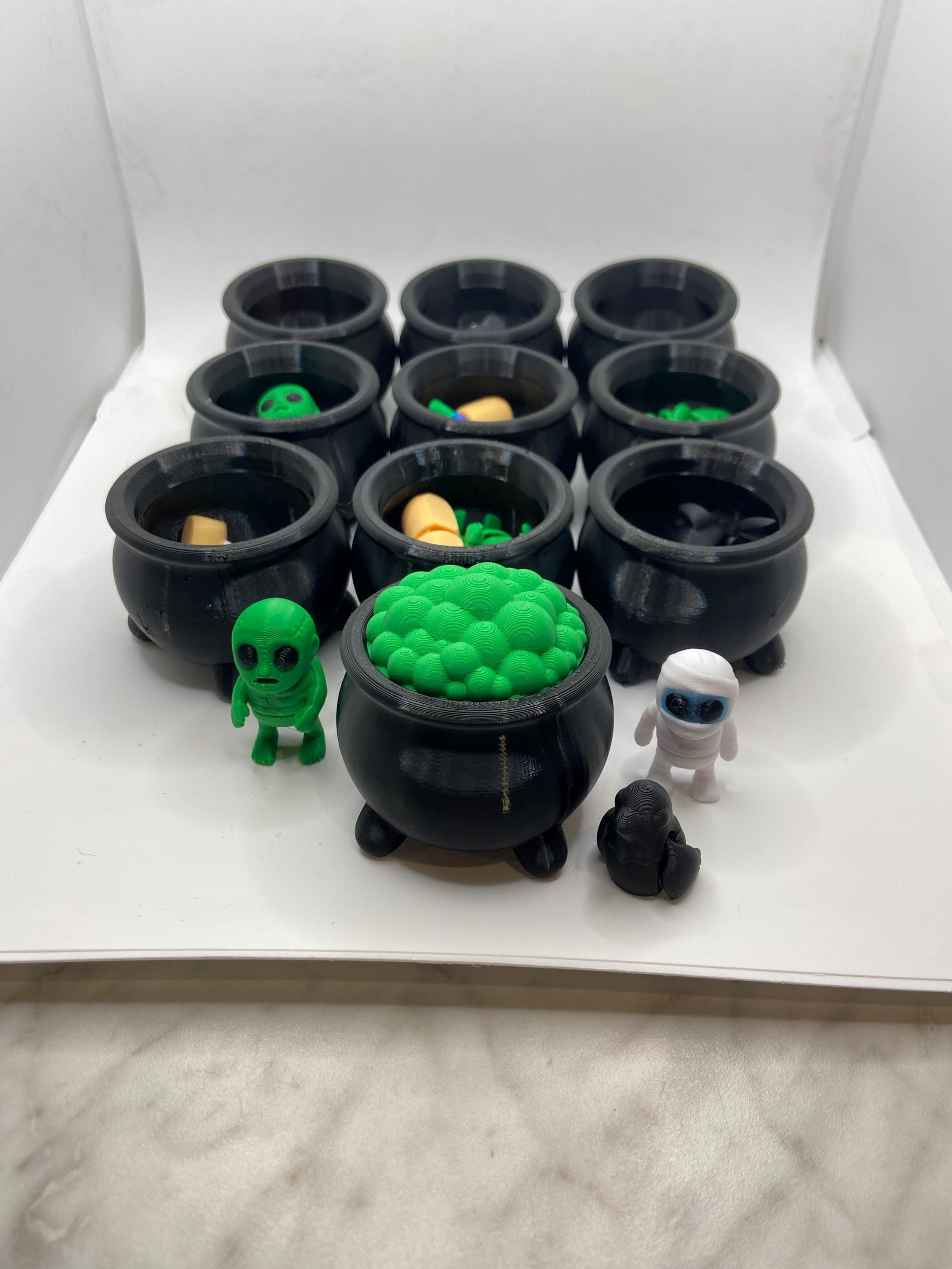 3D Printed Mini Witch Cauldron with Halloween Minis: Spooky Party Favor