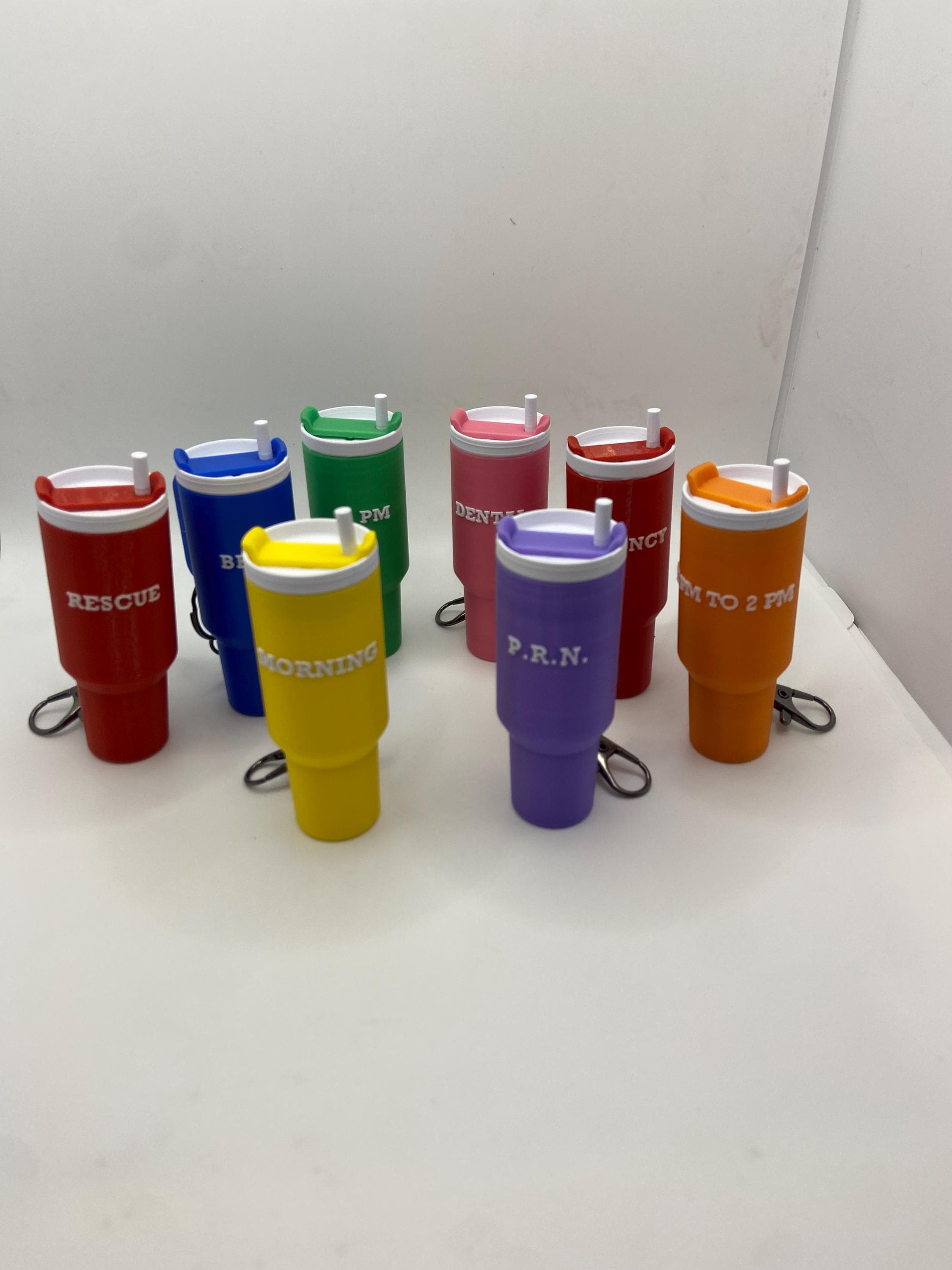 Custom Mini Tumbler Keychain: 3D Printed Pill Holder & Organizer