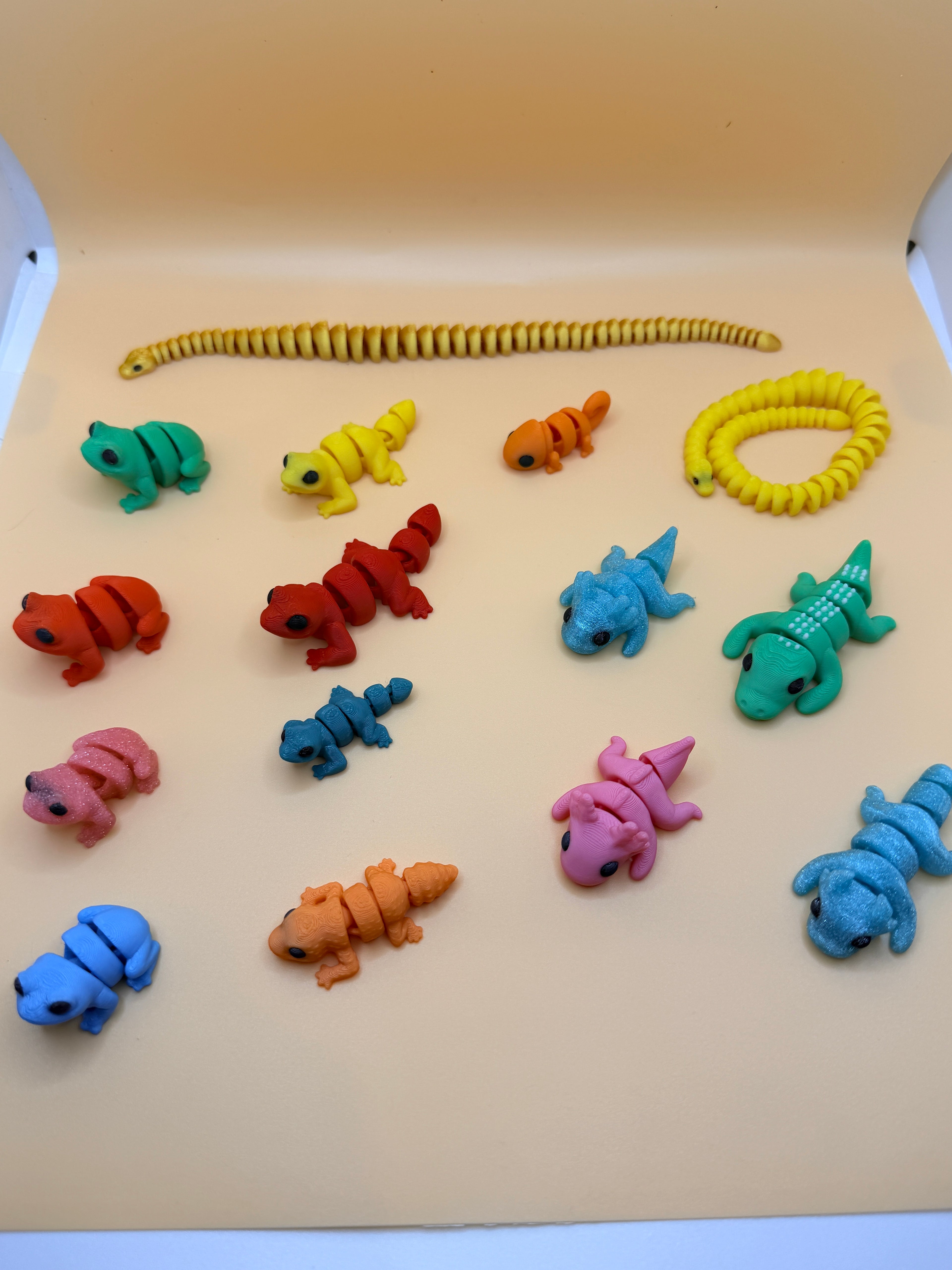 Articulating Mini Animals: Sensory Fidget Toys, Pocket Pals