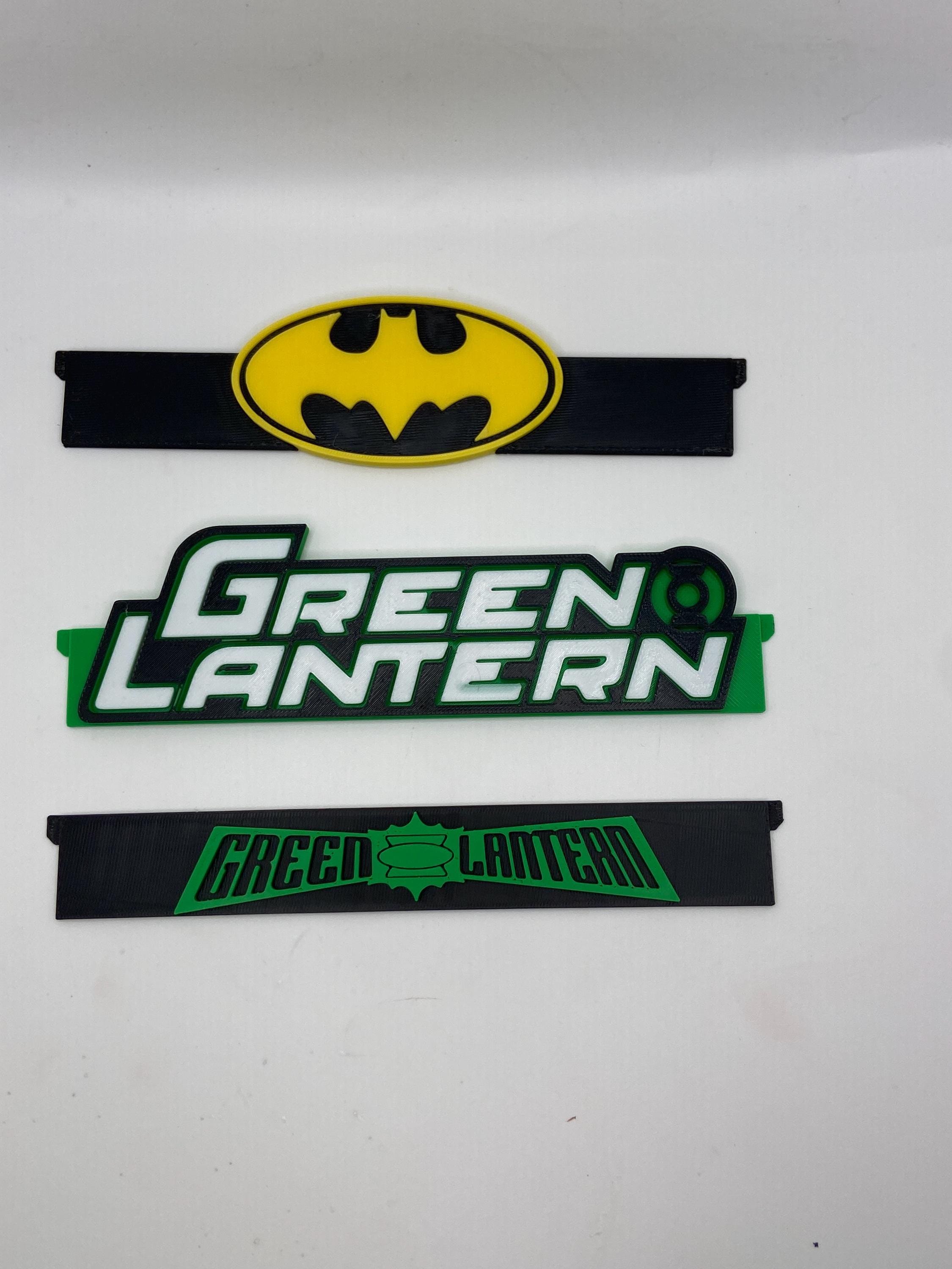 Interchangeable Comic-Style Nameplate Packs | Modular Display Logo Plates | 3D Printed Fan-Inspired Nameplates