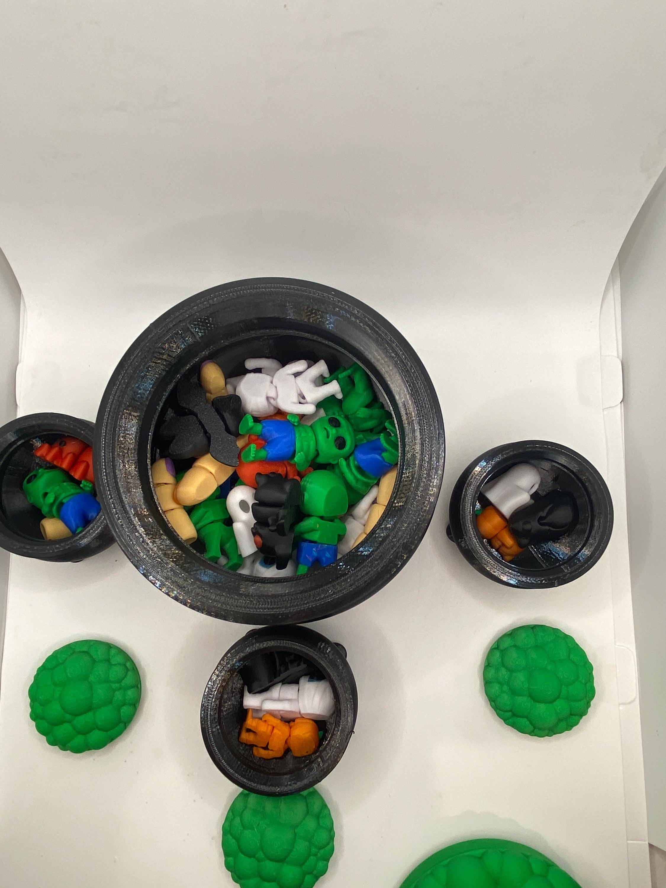 3D Printed Witch Cauldron: Halloween Decor with Mini Creatures