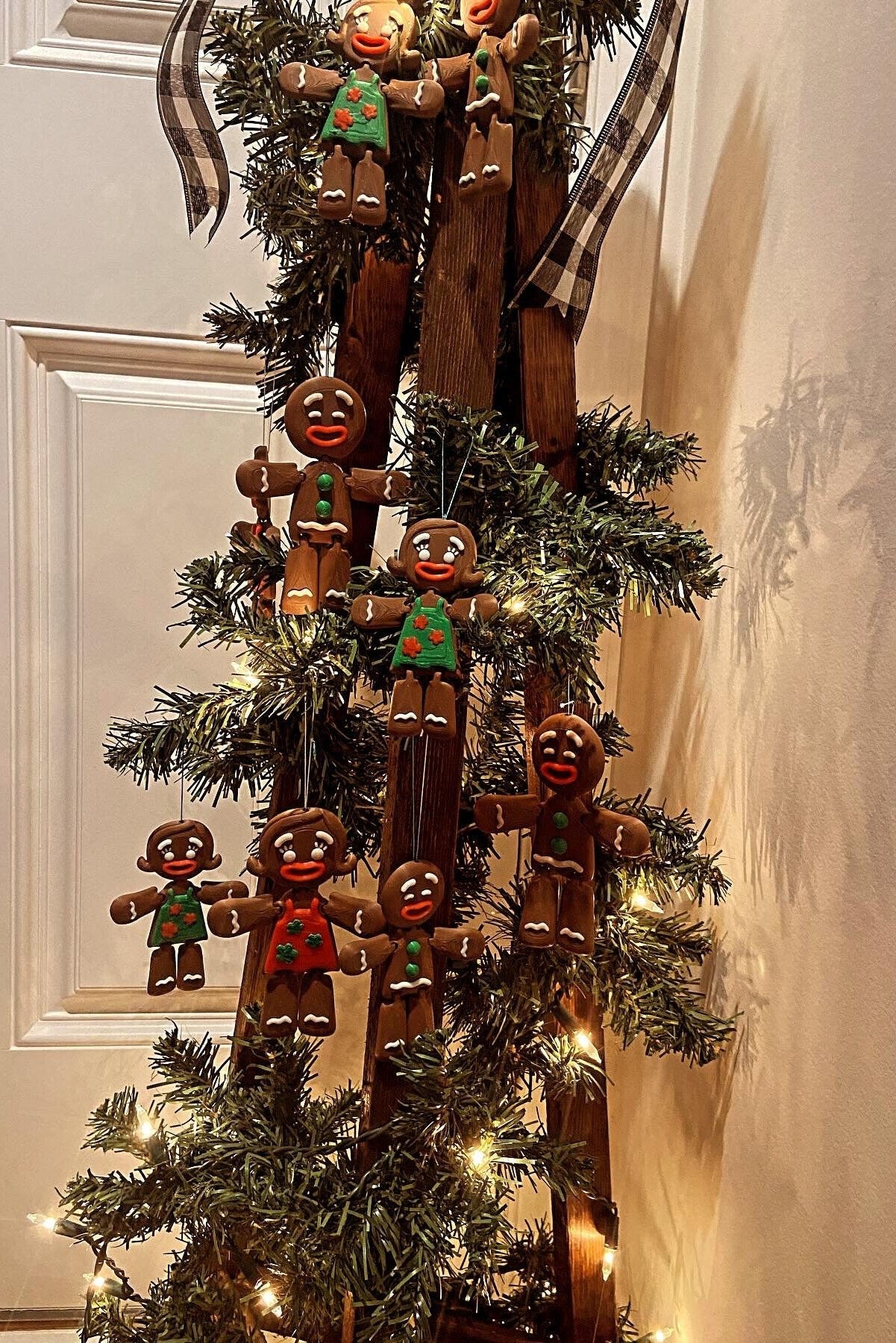 3D Printed Gingerbread Christmas Ornaments