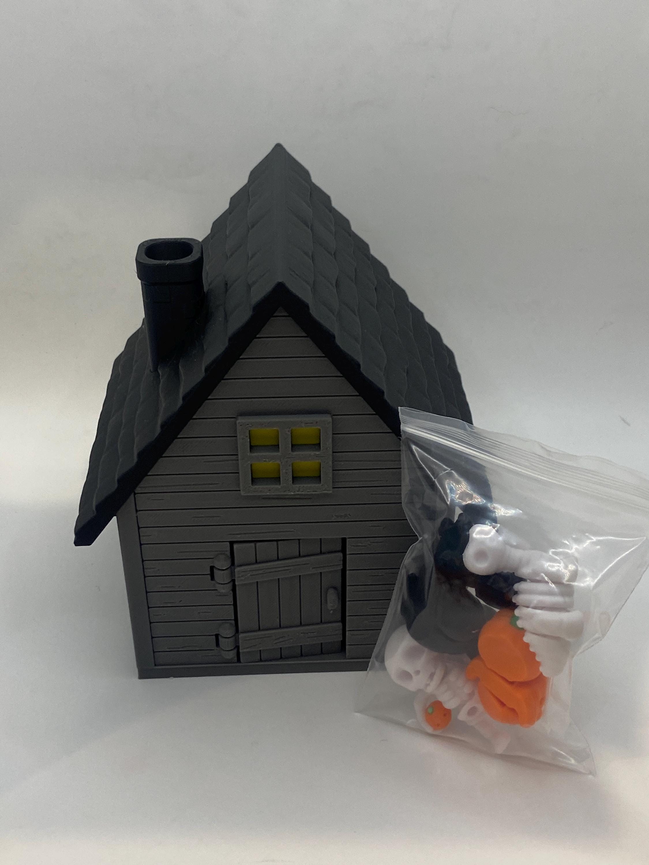 3D Printed Haunted House Playset with Halloween Mini Figures